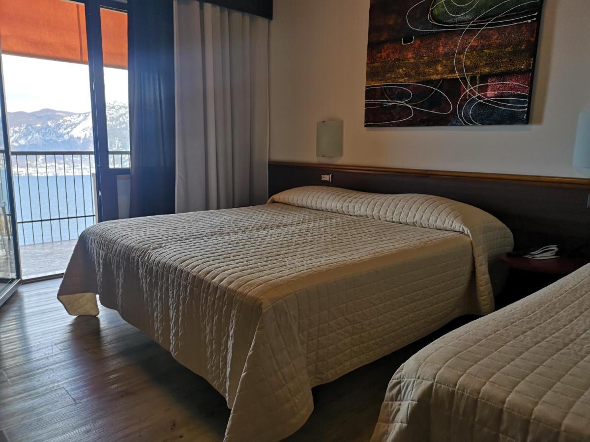 Hotel San Zeno San Zeno di Montagna Luaran gambar
