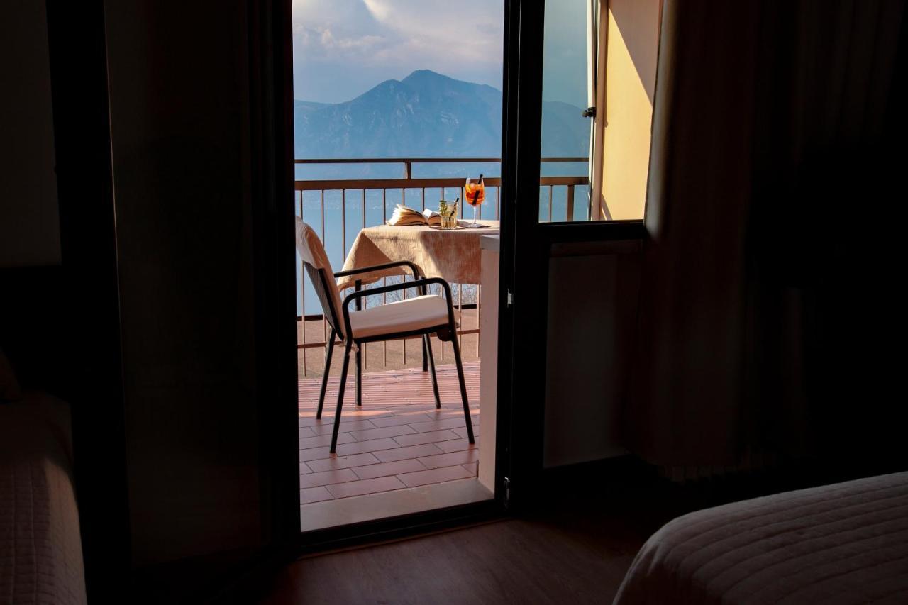 Hotel San Zeno San Zeno di Montagna Luaran gambar