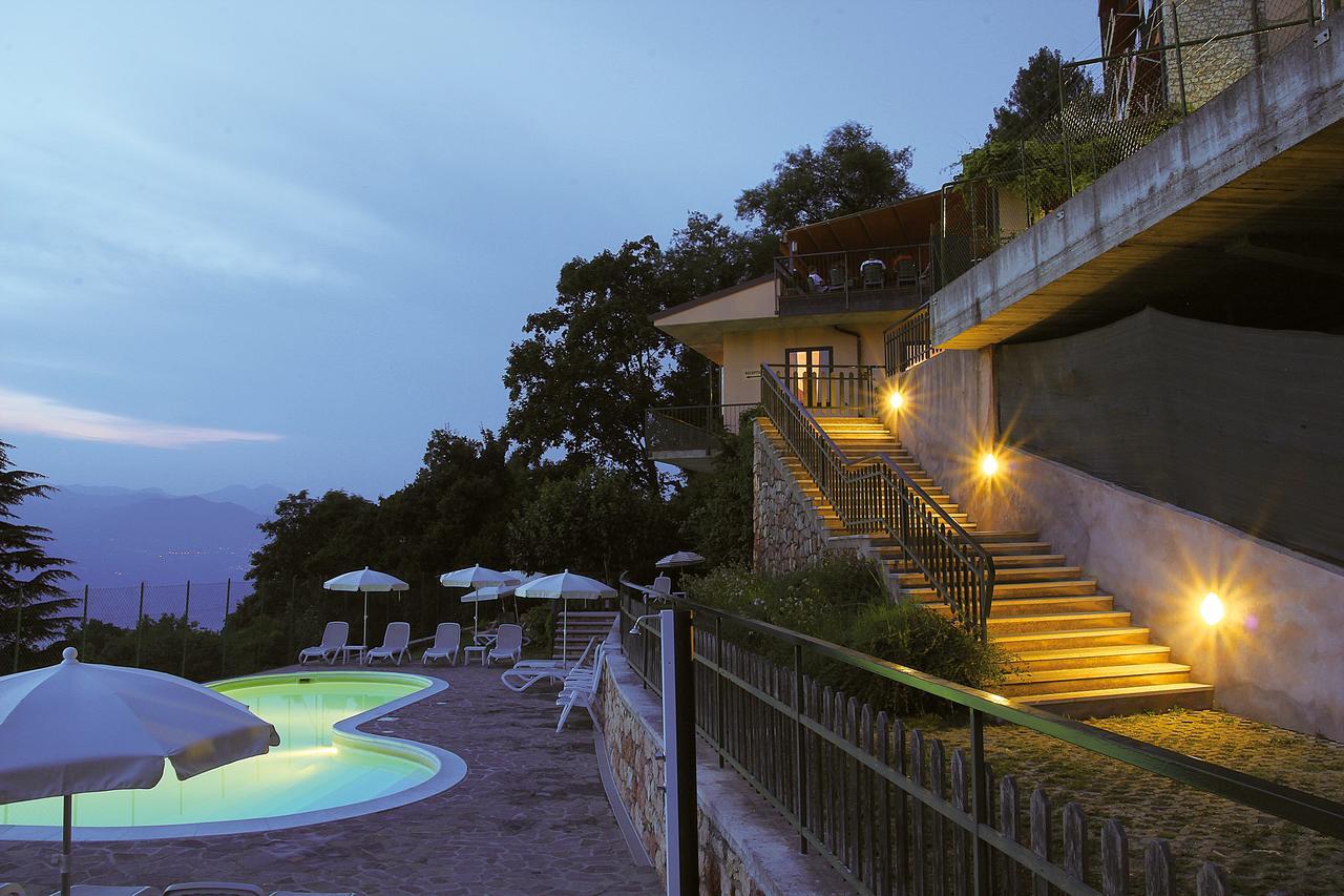 Hotel San Zeno San Zeno di Montagna Luaran gambar
